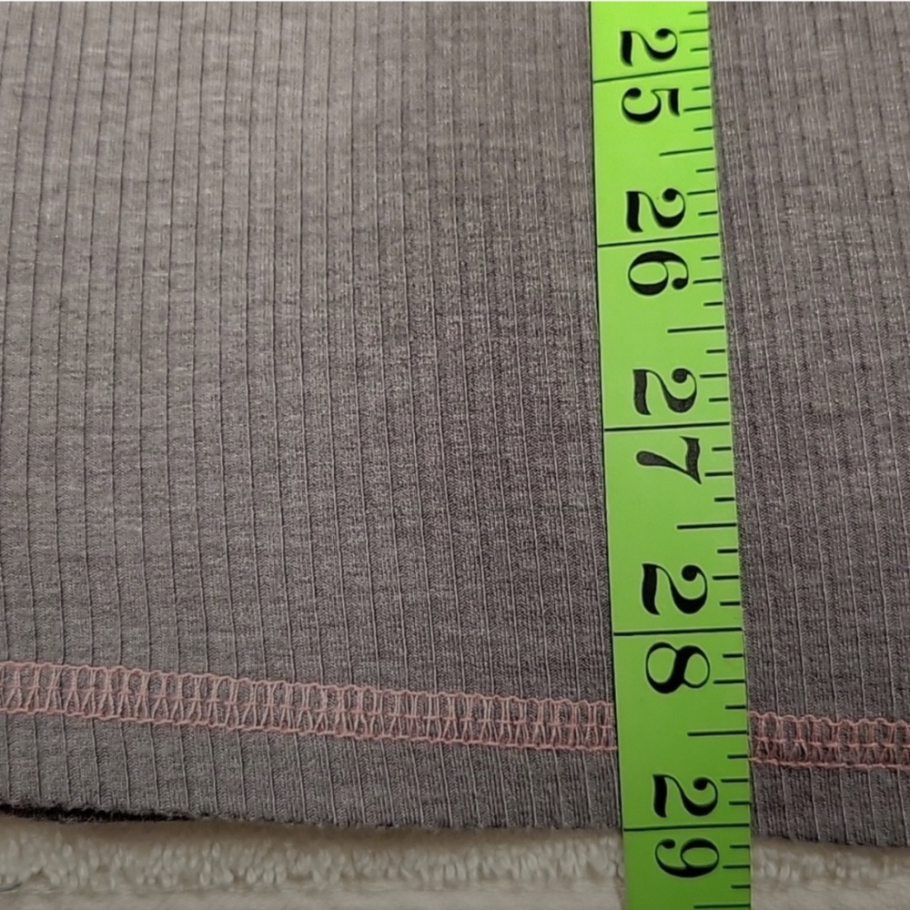 Torrid ColorBlock Long Raglan Sleeves Ribbed Top Size 2 (18-20) - Picture 8 of 8